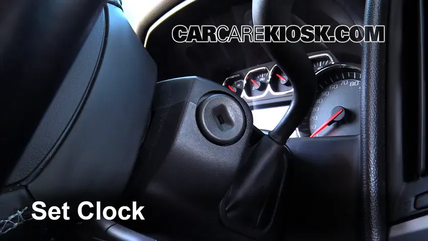 2015 GMC Sierra 1500 SLE 5.3L V8 FlexFuel Extended Cab Pickup Clock